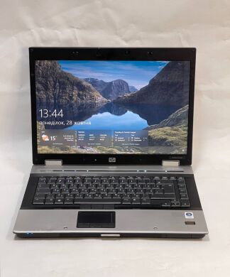 Ноутбук Б-класс HP EliteBook 8530p / 15.4" (1280x800) TN / Intel Core 2 Duo P8600 (2 ядра по 2.40 GHz) / 4 GB DDR2 / 320 GB HDD / AMD Radeon HD 3650, 256 MB GDDR3, 128-bit / WebCam / DVD-ROM