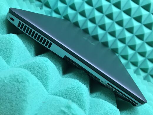 Ноутбук Б-класс HP ProBook 650 G2 / 15.6" (1366x768) TN / Intel Core i5-6200U (2 (4) ядра по 2.3 - 2.8 GHz) / 8 GB DDR4 / 250 GB SSD / Intel HD Graphics 520 / WebCam / DisplayPort
