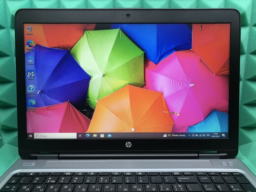 Ноутбук Б-класс HP ProBook 650 G2 / 15.6" (1366x768) TN / Intel Core i5-6200U (2 (4) ядра по 2.3 - 2.8 GHz) / 8 GB DDR4 / 250 GB SSD / Intel HD Graphics 520 / WebCam / DisplayPort