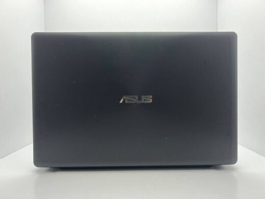 Ноутбук Б клас Asus X550C / 15.6" (1366x768) TN / Intel Pentium 2117U (2 ядра по 1.8 GHz) / 8 GB DDR3 / 500 GB HDD / nVidia GeForce GT 710M, 1 GB DDR3, 64-bit / WebCam