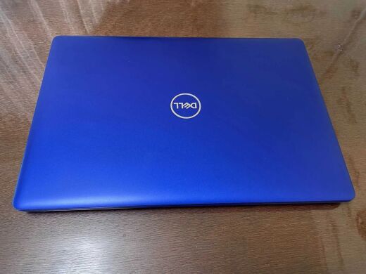 Ноутбук Dell Inspiron 3593 / 15.6" (1920x1080) TN Touch / Intel Core i7-1065G7 (4 (8) ядра по 1.3 - 3.9 GHz) / 8 GB DDR4 / 256 GB SSD / Intel Iris Plus Graphics / WebCam