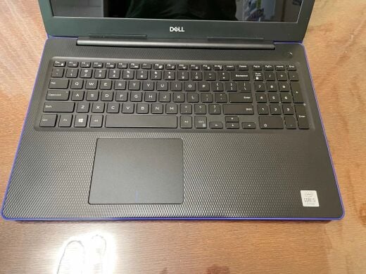 Ноутбук Dell Inspiron 3593 / 15.6" (1920x1080) TN Touch / Intel Core i7-1065G7 (4 (8) ядра по 1.3 - 3.9 GHz) / 8 GB DDR4 / 256 GB SSD / Intel Iris Plus Graphics / WebCam