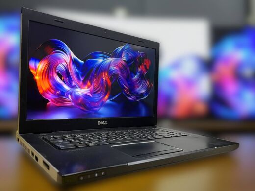 Ноутбук Dell Vostro 3550 / 15.6" (1366x768) TN / Intel Core i5-2520M (2 (4) ядра по 2.5 - 3.2 GHz) / 8 GB DDR3 / 500 GB HDD / AMD Radeon HD 6600M, 1 GB DDR3, 128-bit / WebCam / Акб не работает Ноутбук Dell Vostro 3550 / 15.6" (1366x768) TN / Intel Core i5-2520M (2 (4) ядра по 2.5 - 3.2 GHz) / 8 GB DDR3 / 500 GB HDD / AMD Radeon HD 6600M, 1 GB DDR3, 128-bit / WebCam / Акб не работает