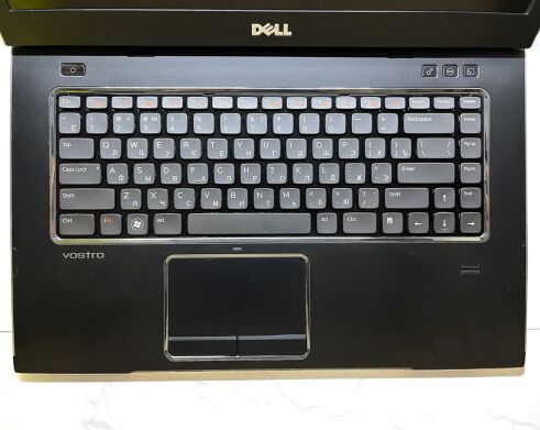 Ноутбук Dell Vostro 3550 / 15.6" (1366x768) TN / Intel Core i5-2520M (2 (4) ядра по 2.5 - 3.2 GHz) / 8 GB DDR3 / 500 GB HDD / AMD Radeon HD 6600M, 1 GB DDR3, 128-bit / WebCam / Акб не работает Ноутбук Dell Vostro 3550 / 15.6" (1366x768) TN / Intel Core i5-2520M (2 (4) ядра по 2.5 - 3.2 GHz) / 8 GB DDR3 / 500 GB HDD / AMD Radeon HD 6600M, 1 GB DDR3, 128-bit / WebCam / Акб не работает