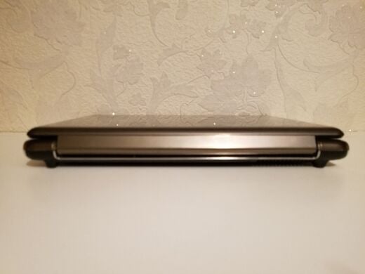 Ноутбук HP Pavilion dv5 / 15.4" (1280x800) TN / Intel Core 2 Duo P8600 (2 ядра по 2.4 GHz) / 4 GB DDR2 / 128 GB SSD / nVidia GeForce 9600M GT, 512 MB DDR2, 128-bit / DVD-ROM / WebCam