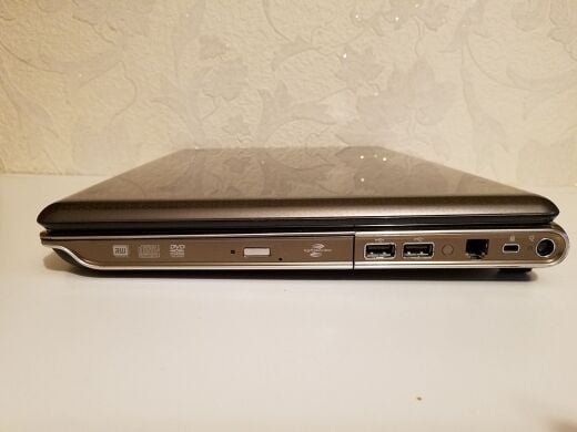 Ноутбук HP Pavilion dv5 / 15.4" (1280x800) TN / Intel Core 2 Duo P8600 (2 ядра по 2.4 GHz) / 4 GB DDR2 / 128 GB SSD / nVidia GeForce 9600M GT, 512 MB DDR2, 128-bit / DVD-ROM / WebCam