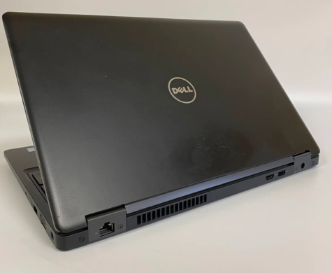 Рабочая станция Б-класс Dell Precision 3520 / 15.6" (1920x1080) TN / Intel Core i5-7440HQ (4 ядра по 2.8 - 3.8 GHz) / 16 GB DDR4 / 512 GB SSD / nVidia Quadro M620, 2 GB GDDR5, 128-bit / WebCam + Беспроводная мышка Рабочая станция Б-класс Dell Precision 3520 / 15.6" (1920x1080) TN / Intel Core i5-7440HQ (4 ядра по 2.8 - 3.8 GHz) / 16 GB DDR4 / 512 GB SSD / nVidia Quadro M620, 2 GB GDDR5, 128-bit / WebCam + Беспроводная мышка