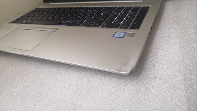 Ультрабук Б-класс HP EliteBook 850 G6 / 15.6" (1920x1080) IPS / Intel Core i7-8565U (4 (8) ядра по 1.8 - 4.6 GHz) / 16 GB DDR4 / 512 GB SSD / Intel UHD Graphics / WebCam