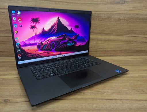 Ультрабук Dell Latitude 7520 / 15.6" (1920x1080) IPS / Intel Core i7-1185G7 (4 (8) ядра по 3.0 - 4.8 GHz) / 16 GB DDR4 / 512 GB SSD / Intel Iris Xe Graphics / TouchID / WebCam / Windows 11