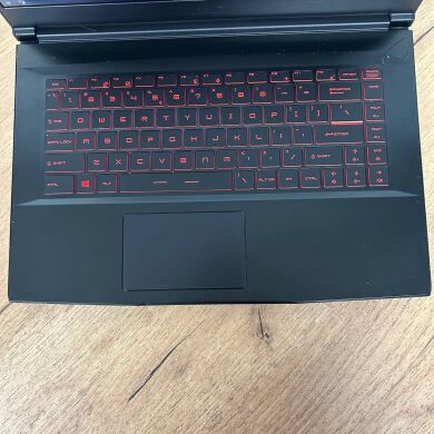 Игровой ноутбук Б-класс MSI GF65 Thin 9SD / 15.6" (1920x1080) IPS / Intel Core i5-9300H (4 (8) ядра по 2.4 - 4.1 GHz) / 8 GB DDR4 / 512 GB SSD / nVidia GeForce GTX 1660 Ti, 6 GB GDDR6, 192-bit / WebCam