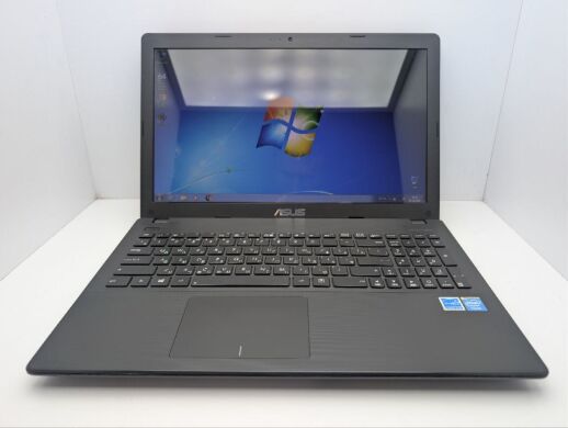Ноутбук Asus X551C / 15.6" (1366x768) TN / Intel Celeron 1007U (2 ядра по 1.5 GHz) / 8 GB DDR3 / 320 GB HDD / Intel HD Graphics 2500 / WebCam / DVD-ROM