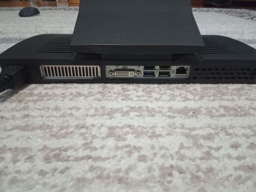 Моноблок Б-клас Fujitsu Esprimo X913 / 23" (1920x1080) IPS / Intel Core i3-3220T (2 (4) ядра по 2.8 GHz) / 4 GB DDR3 / 300 GB HDD / Intel HD Graphics 2500