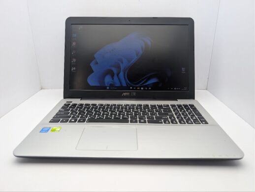 Ноутбук Asus R556L / 15.6" (1366x768) TN / Intel Core i3-4005U (2 (4) ядра по 1.7 GHz) / 8 GB DDR3 / 128 GB SSD / nVidia GeForce 920M, 2 GB GDDR3, 64-bit / WebCam / DVD-ROM