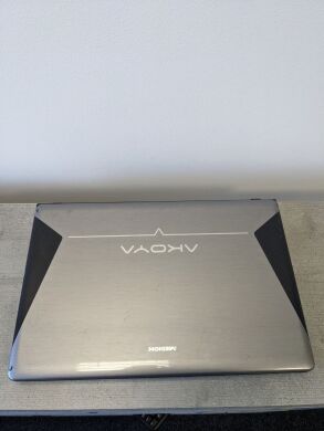 Ноутбук Б-класс Medion Akoya P8614 / 18.4" (1680 x 945) TN / Intel Core i3-370M (2 (4) ядра по 2.4 GHz) / 6 GB DDR3 / 640 GB HDD / ATI Radeon HD 4650, 1GB / WebCam / DVD-ROM