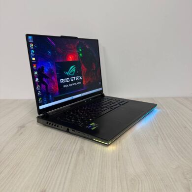 Ігровий ноутбук Asus ROG Strix Scar 16 G634JZ / 16" (2560x1600) IPS / Intel Core i9-13980HX (24 (32) ядер по 2.2 - 5.5 GHz) / 32 GB DDR5 / 1000 GB SSD NVMe / nVidia GeForce RTX 4080, 12 GB GDDR6, 192-bit / WebCam