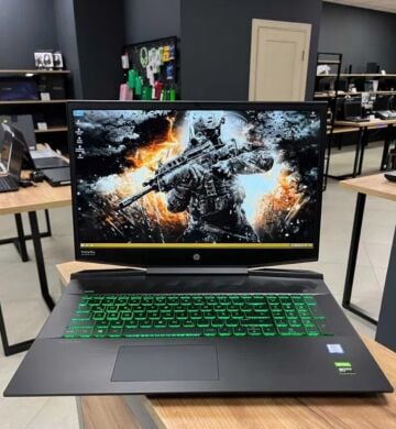 Игровой ноутбук HP Pavilion Gaming 17-cd0228ng / 17.3" (1920x1080) IPS / Intel Core i7-9750H (6 (12) ядер по 2.6 - 4.5 GHz) / 16 GB DDR4 / 256 GB SSD + 500 GB SSD / nVidia GeForce GTX 1660 Ti Max-Q, 6 GB GDDR6, 192-bit / WebCam / Win 10 Home