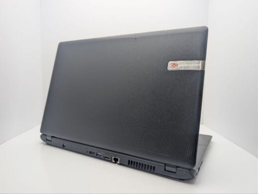 Ноутбук Packard Bell ENTF718M / 15.6" (1366x768) TN / Intel Celeron N2830 (2 ядра по 2.16 - 2.41 GHz) / 8 GB DDR3 / 120 GB SSD / Intel HD Graphics / WebCam / DVD-ROM Ноутбук Packard Bell ENTF718M / 15.6" (1366x768) TN / Intel Celeron N2830 (2 ядра по 2.16 - 2.41 GHz) / 8 GB DDR3 / 120 GB SSD / Intel HD Graphics / WebCam / DVD-ROM
