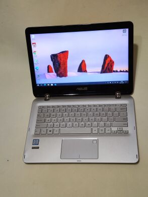 Ноутбук-трансформер Asus Q304UAK 2-in-1 / 13.3" (1920x1080) IPS Touch / Intel Core i5-7200U (2 (4) ядер по 2.5 - 3.1 GHz) / 8 GB DDR4 / 256 GB SSD / Intel HD Graphics 620 / WebCam