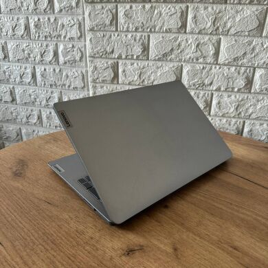 Ультрабук Б-класс Lenovo IdeaPad 3 15IAU7 / 15.6" (1920x1080) IPS Touch / Intel Core i5-1235U (10 (12) ядер по 3.3 - 4.4 GHz) / 8 GB DDR4 / 256 GB SSD / Intel Iris Xe Graphics / WebCam