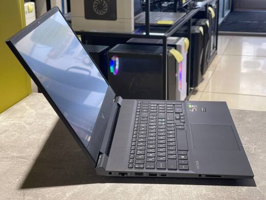 Ігровий ноутбук HP Victus 16-E0013NO / 16.1" (1920x1080) IPS / AMD Ryzen 5 5600H (6 (12) ядер по 3.3 - 4.2 GHz) / 32 GB DDR4 / 480 GB SSD / nVidia GeForce RTX 3050, 4 GB GDDR6, 128-bit / WebCam
