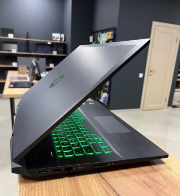 Игровой ноутбук HP Pavilion Gaming 17-cd0228ng / 17.3" (1920x1080) IPS / Intel Core i7-9750H (6 (12) ядер по 2.6 - 4.5 GHz) / 16 GB DDR4 / 256 GB SSD + 500 GB SSD / nVidia GeForce GTX 1660 Ti Max-Q, 6 GB GDDR6, 192-bit / WebCam / Win 10 Home