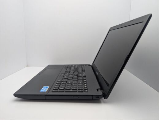 Ноутбук Asus X551C / 15.6" (1366x768) TN / Intel Celeron 1007U (2 ядра по 1.5 GHz) / 8 GB DDR3 / 320 GB HDD / Intel HD Graphics 2500 / WebCam / DVD-ROM