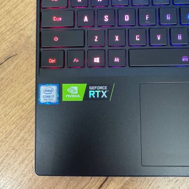 Игровой ноутбук Б-класс Gigabyte Aero 15 Classic WA / 15.6" (1920x1080) IPS / Intel Core i7-9750H (6 (12) ядер по 2.6 - 4.5 GHz) / 16 GB DDR4 / 512 GB SSD / nVidia GeForce RTX 2060, 6 GB GDDR6, 192-bit / WebCam