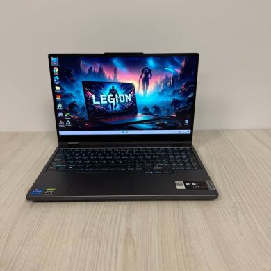 Ігровий ноутбук Б-клас Lenovo Legion 5 15IH7H / 15.6" (1920x1080) IPS / Intel Core i7-12700H (14 (20) ядер по 2.3 - 4.7 GHz) / 16 GB DDR5 / 1000 GB SSD NVMe / nVidia GeForce RTX 3060, 6 GB GDDR6, 192-bit / WebCam