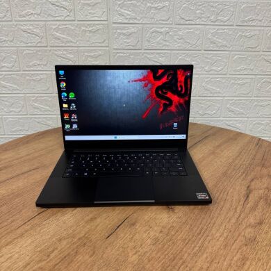 Ігровий ноутбук Razer Blade 14 RZ09-0427 / 14" (2560x1440) IPS / AMD Ryzen 9 6900HX (8 (16) ядер по 3.3 - 4.9 GHz) / 16 GB DDR4 / 1000 GB SSD NVMe / nVidia GeForce RTX 3070 Ti, 8 GB GDDR6, 256-bit / WebCam