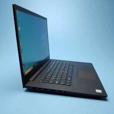 Мобильная рабочая станция Lenovo ThinkPad P1 / 15.6" (1920x1080) IPS / Intel Core i7-8750H (6 (12) яер по 2.2 - 4.1 GHz) / 8 GB DDR4 / 256 GB SSD / nVidia Quadro P1000, 4 GB DDR5, 128-bit / WebCam / Win 10 Pro