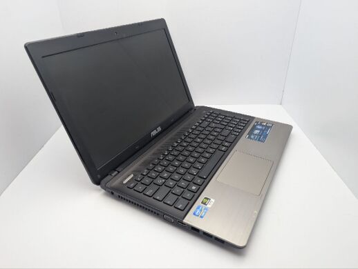 Ноутбук Asus A55V / 15.6" (1366x768) TN / Intel Core i7-3612QM (4 (8) ядра по 2.1 - 3.1 GHz) / 8 GB DDR3 / 240 GB SSD / nVidia GeForce 410M, 1 GB GDDR3, 64-bit / WebCam / DVD-ROM
