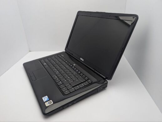 Ноутбук Dell Inspiron 1545 / 15.6" (1366x768) TN / Intel Pentium T4300 (2 ядра по 2.1 GHz) / 4 GB DDR2 / 250 GB HDD / Intel GMA 4500M Graphics / WebCam / DVD-ROM