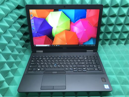 Игровой ноутбук Dell Latitude E5570 / 15.6" (1920x1080) IPS / Intel Core i7-6820HQ (4 (8) ядра по 2.7 - 3.6 GHz) / 16 GB DDR4 / 120 GB SSD M.2 + 500 GB HDD / AMD Radeon R7 M370, 2 GB GDDR5, 128-bit / WebCam / Fingerprint / Windows 10 лицензия