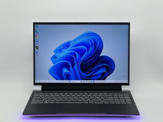Ігровий ноутбук Eluktronics PROMETHEUS XVI G2 / 16" (2560x1600) IPS / Intel Core i7-13700HX (16 (24) ядер по 2.1 - 5.0 GHz) / 32 GB DDR5 / 2048 GB SSD / nVidia GeForce RTX 4080, 12 GB GDDR6, 192-bit / WebCam