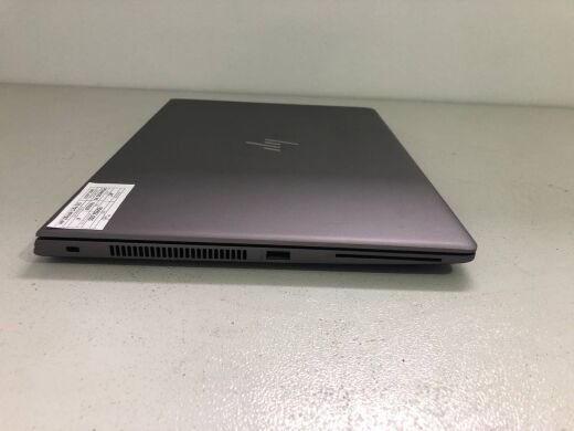 Мобільна робоча станція Б-клас HP ZBook 14u G5 / 14" (1920x1080) IPS / Intel Core i7-8550U (4 (8) ядра по 1.8 - 4.0 GHz) / 16 GB DDR4 / 256 GB SSD / AMD Radeon Pro WX 3100, 4 GB GDDR5, 128-bit / WebCam / HDMI
