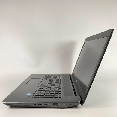 Мобильная рабочая станция Б-класс HP zBook 17 G4 / 17.3" (1920x1080) IPS / Intel Core i7-7700HQ (4 (8) ядра по 2.8 - 3.8 GHz) / 16 GB DDR4 / 512 GB SSD / nVidia Quadro P3000, 6 GB GDDR5, 192-bit / WebCam / TouchID Мобильная рабочая станция Б-класс HP zBook 17 G4 / 17.3" (1920x1080) IPS / Intel Core i7-7700HQ (4 (8) ядра по 2.8 - 3.8 GHz) / 16 GB DDR4 / 512 GB SSD / nVidia Quadro P3000, 6 GB GDDR5, 192-bit / WebCam / TouchID