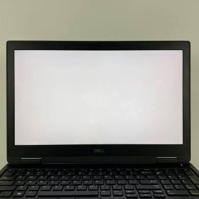 Мобильная рабочая станция Б-класс Dell Precision 7530 / 15.6" (1920x1080) IPS / Intel Xeon E-2176M (6 (12) ядер по 2.7 - 4.4 GHz) / 16 GB DDR4 / 512 GB SSD / nVidia Quadro P2000, 4 GB GDDR5, 128-bit / WebCam Мобильная рабочая станция Б-класс Dell Precision 7530 / 15.6" (1920x1080) IPS / Intel Xeon E-2176M (6 (12) ядер по 2.7 - 4.4 GHz) / 16 GB DDR4 / 512 GB SSD / nVidia Quadro P2000, 4 GB GDDR5, 128-bit / WebCam