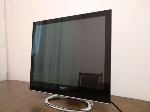 Монитор Б-класс Xerox XA7-19i 900P / 19" (1280x1024) MVA / DVI / VESA 75x75