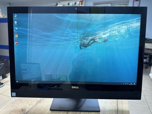 Моноблок Б-клас Dell OptiPlex 7450 AIO / 23.8" (1920x1080) IPS / Intel Core i7-6700 (4 (8) ядра по 3.4 - 4.0 GHz) / 8 GB DDR4 / 128 GB SSD + 500 GB HDD / AMD Radeon R7 M465X, 2 GB GDDR5, 128-bit / WebCam / HDMI