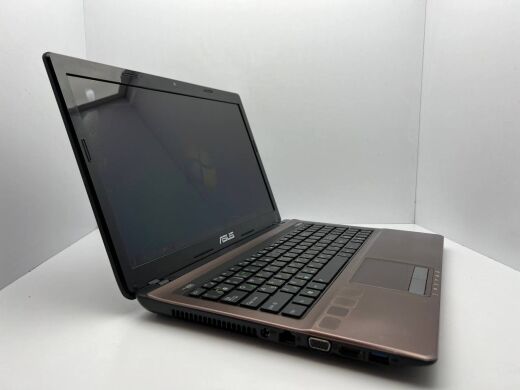 Ноутбук Asus K53SC / 15.6" (1366x768) TN / Intel Core i3-2350M (2 (4) ядра по 2.3 GHz) / 4 GB DDR3 / 1000 GB HDD / Intel HD Graphics 3000 / WebCam / АКБ не держит Ноутбук Asus K53SC / 15.6" (1366x768) TN / Intel Core i3-2350M (2 (4) ядра по 2.3 GHz) / 4 GB DDR3 / 1000 GB HDD / Intel HD Graphics 3000 / WebCam / АКБ не держит