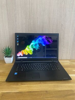 Ноутбук Б-клас Toshiba Satellite C70 / 17.3" (1600x900) TN / Intel Core i3-4005U (2 (4) ядра по 1.7 GHz) / 8 GB DDR3 / 128 GB SSD / Intel HD Graphics 4400 / WebCam / HDMI Ноутбук Б-клас Toshiba Satellite C70 / 17.3" (1600x900) TN / Intel Core i3-4005U (2 (4) ядра по 1.7 GHz) / 8 GB DDR3 / 128 GB SSD / Intel HD Graphics 4400 / WebCam / HDMI