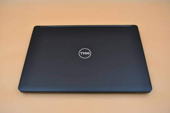 Ноутбук Dell Latitude 5480 / 14" (1920x1080) IPS / Intel Core i7-7820HQ (4 (8) ядра по 2.9 - 3.9 GHz) / 32 GB DDR4 / 512 GB SSD M.2 / nVidia GeForce 930MX, 2 GB GDDR3, 64-bit / WebCam / HDMI