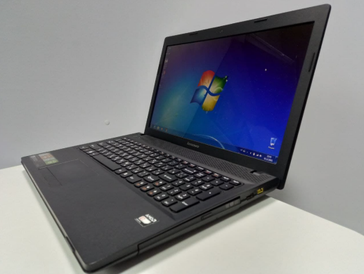 Ноутбук Lenovo G505 / 15.6" (1366x768) TN / AMD E1-2100 (2 ядра по 1 GHz) / 6 GB DDR3 / 320 GB HDD / ATI Mobility Radeon HD 8100 512 MB / WebCam / USB 3.0 / HDMI / Windows 7