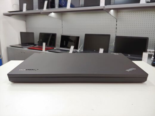 Ноутбук Lenovo ThinkPad T540p / 15.6" (1366x768) TN LED / Intel Core i5-4210M (2 (4) ядра по 2.6 - 3.2 GHz) / 8 GB DDR3 / 240 GB SSD / WebCam / DVD-RW Ноутбук Lenovo ThinkPad T540p / 15.6" (1366x768) TN LED / Intel Core i5-4210M (2 (4) ядра по 2.6 - 3.2 GHz) / 8 GB DDR3 / 240 GB SSD / WebCam / DVD-RW