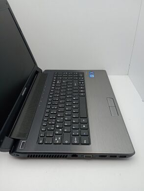Ноутбук Medion Akoya 156 / 15.6" (1366x768) TN / Intel Core i3-2350M (2 (4) ядра по 2.3 GHz) / 6 GB DDR3 / 500 GB HDD / Intel HD Graphics 3000 / WebCam