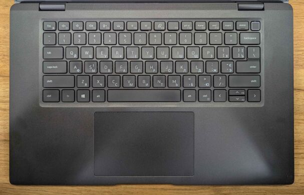 Ультрабук Dell Latitude 7520 / 15.6" (1920x1080) IPS / Intel Core i7-1185G7 (4 (8) ядра по 3.0 - 4.8 GHz) / 16 GB DDR4 / 512 GB SSD / Intel Iris Xe Graphics / Fingerprint / WebCam / Windows 11 Ультрабук Dell Latitude 7520 / 15.6" (1920x1080) IPS / Intel Core i7-1185G7 (4 (8) ядра по 3.0 - 4.8 GHz) / 16 GB DDR4 / 512 GB SSD / Intel Iris Xe Graphics / Fingerprint / WebCam / Windows 11