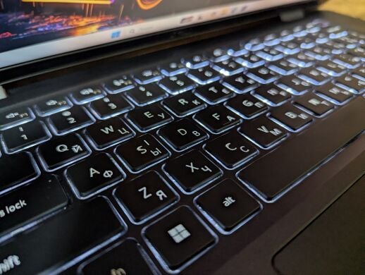 Ультрабук Dell Latitude 7530 / 15.6" (1920x1080) IPS / Intel Core i7-1255U (10 (12) ядер по 3.5 - 4.7 GHz) / 16 GB DDR4 / 256 GB SSD / Intel Iris Xe Graphics / TouchID / WebCam / Windows 11