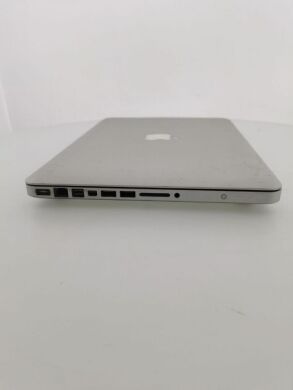 Ноутбук Apple MacBook Pro A1278 / 13" (1280x800) TN / Intel Core 2 Duo E8400 (2 ядра по 3.0 GHz) / 6 GB DDR3 / 128 GB SSD / nVidia GeForce 320m / WebCam  Ноутбук Apple MacBook Pro A1278 / 13" (1280x800) TN / Intel Core 2 Duo E8400 (2 ядра по 3.0 GHz) / 6 GB DDR3 / 128 GB SSD / nVidia GeForce 320m / WebCam