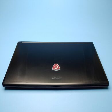 Ігровий ноутбук MSI GE72 2QE Apache / 17.3" (1920x1080) IPS / Intel Core i7-4720HQ (4 (8) ядра по 2.6 - 3.6 GHz) / 16 GB DDR3 / 128 GB SSD + 1000 GB HDD / nVidia GeForce GTX 965M, 2 GB DDR5, 128-bit / WebCam / Win 10 Home
