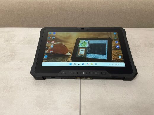 Захищений планшет Dell Latitude 7212 Rugged / 11.6'' (1920x1080) IPS Touch / Intel Core i5-7300U (2 (4) ядра по 2.6 - 3.5 GHz) / 8 GB DDR3 / 256 GB SSD / Intel HD Graphics 620 / WebCam / Стилус / Два АКБ